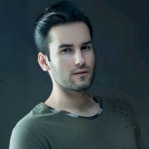 دانلود آهنگ جدید مهدی احمدوند به نام چی شد (اجرای زنده)