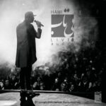 دانلود آهنگ جدید حامی به نام بی تاب (اجرای زنده)