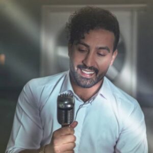 دانلود آهنگ جدید احمد سلو به نام عاشقانه